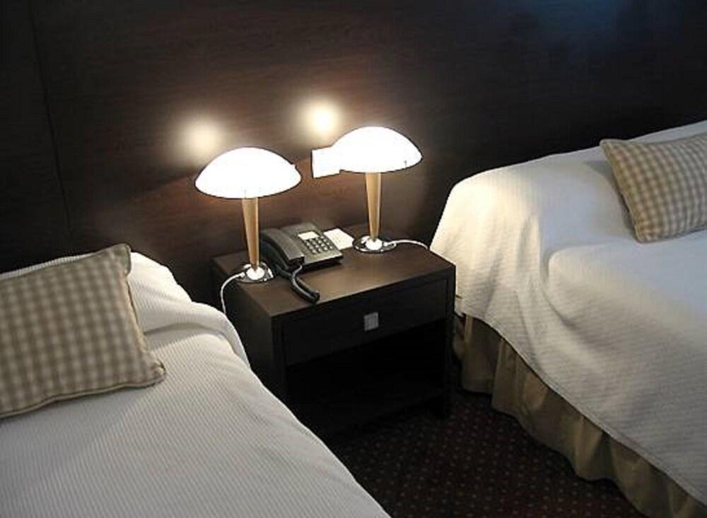 Hotel Val Flores Logis Biarritz Kültér fotó